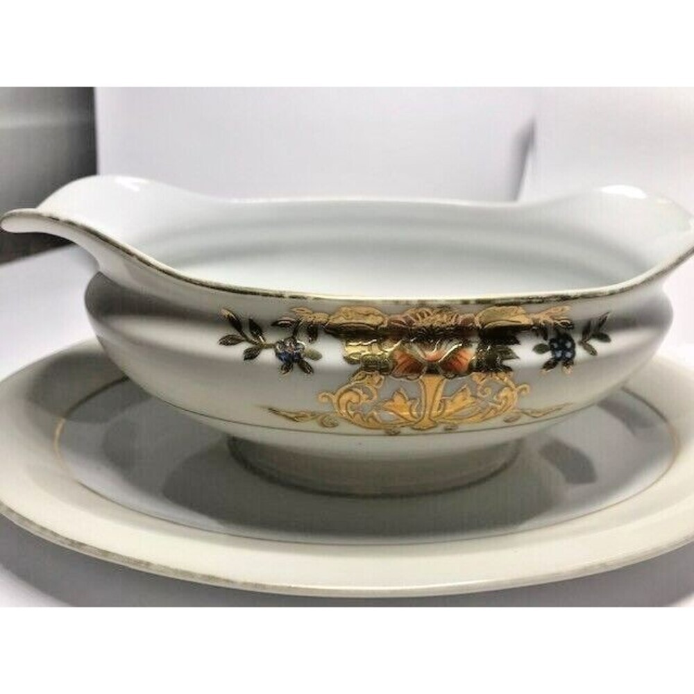 Noritake 42200 Gravy Boat w/Attached Under Plate, Pristine Condition